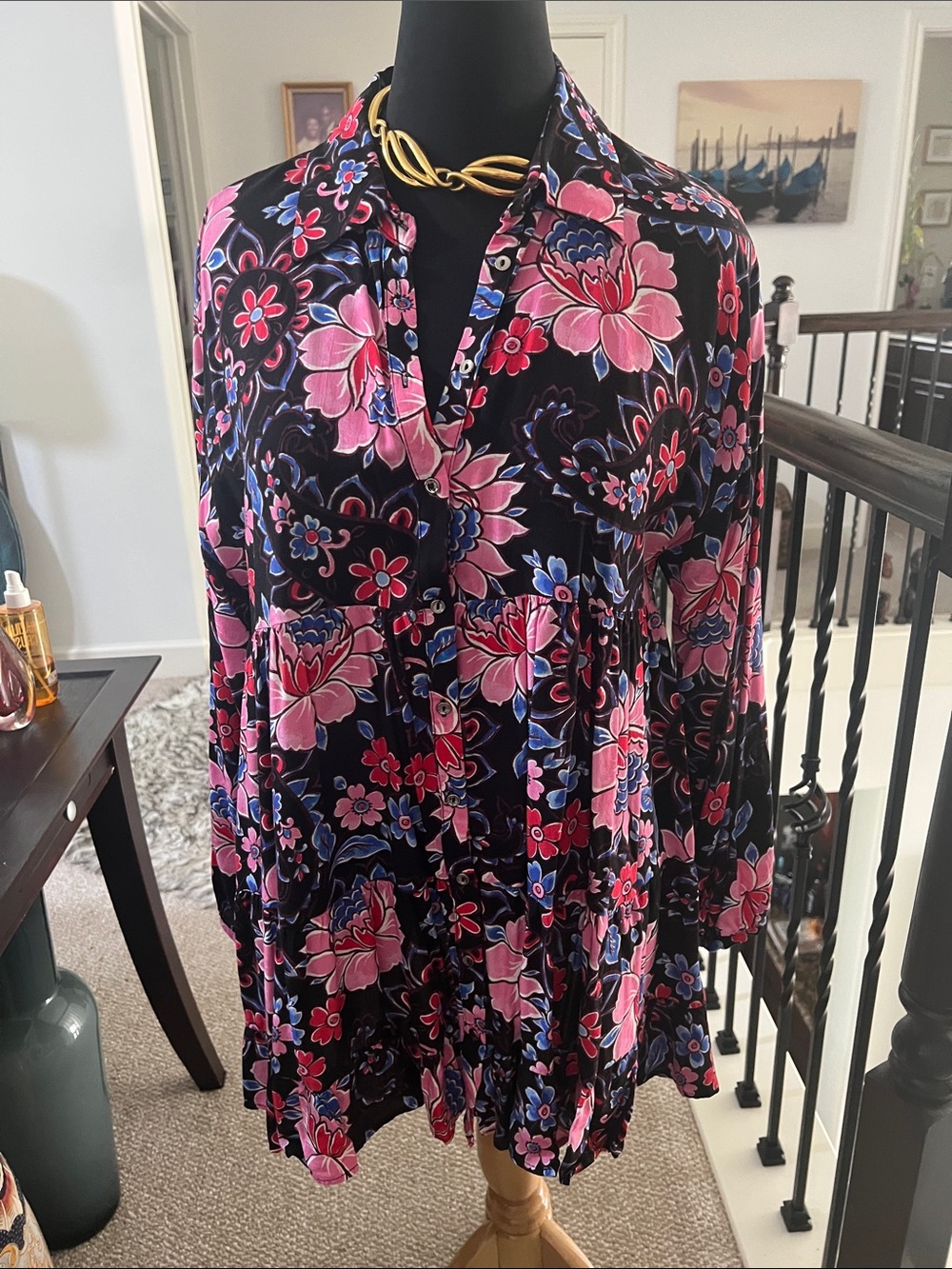 Black Floral Button-Front Tunic with Pink & Blue Blooms by Zara